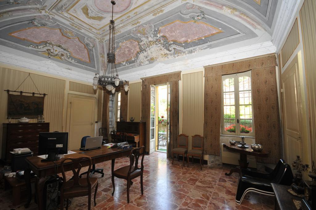 Villa Vinicia, Pool, Jacuzzi, Airco Domaso Eksteriør bilde